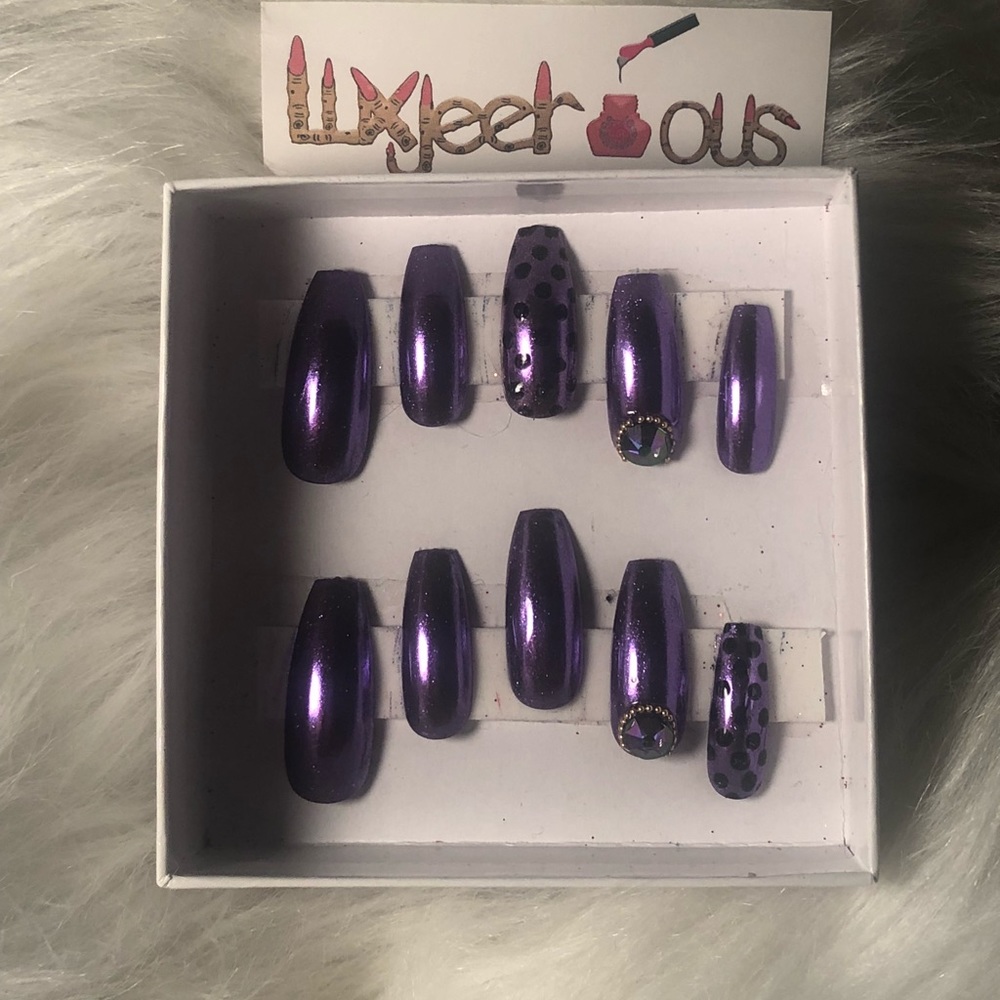 10 piece press on nails